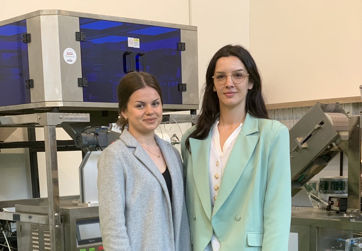 Floriana Hoti und Erblina Afdijai